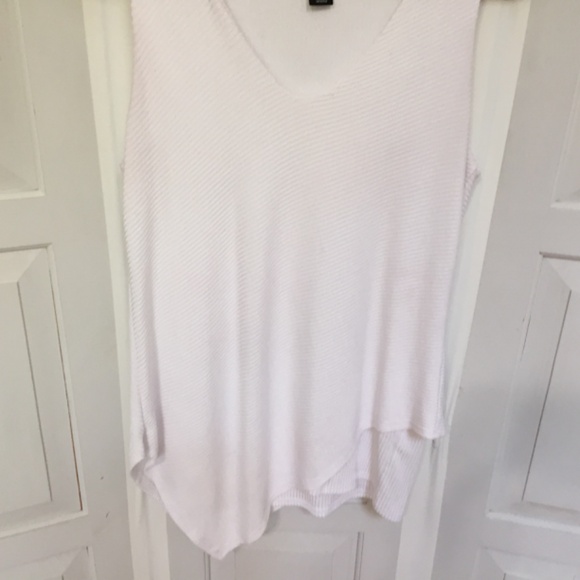 White House Black Market White Tank Top - Picture 3 of 15